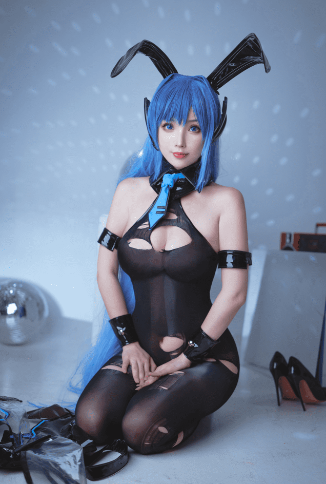 rioko凉凉子 – NO.95 碧蓝花园兔女郎[44P5V-725MB]-蜜桃啵啵