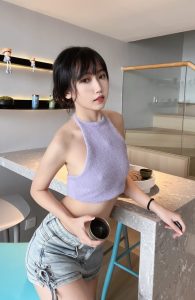 不呆猫 NO.041 紫色人妻日常[33P1V-627M]-蜜桃啵啵