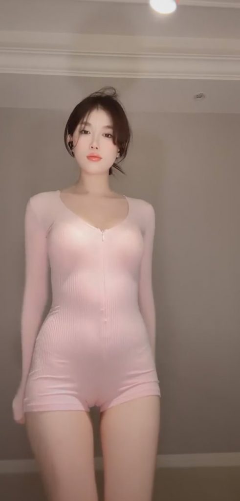 【舞】快手-大乔不可-直播密码房（2）[15V-1.01GB]-蜜桃啵啵