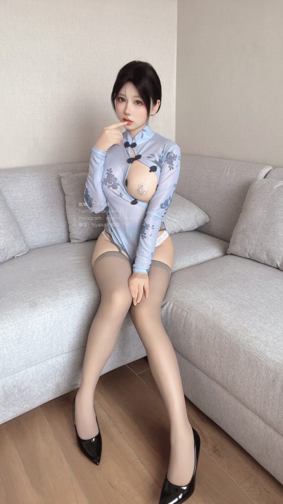 图片[2]-Nyako喵子 NO.073 自撮り31 灰丝旗袍[55P1V-649MB]VIP-蜜桃啵啵