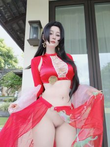 白银81 NO.142 [Fantia] 24年12月会员合集（15套）[102P5V-1.16GB]VIP-蜜桃啵啵