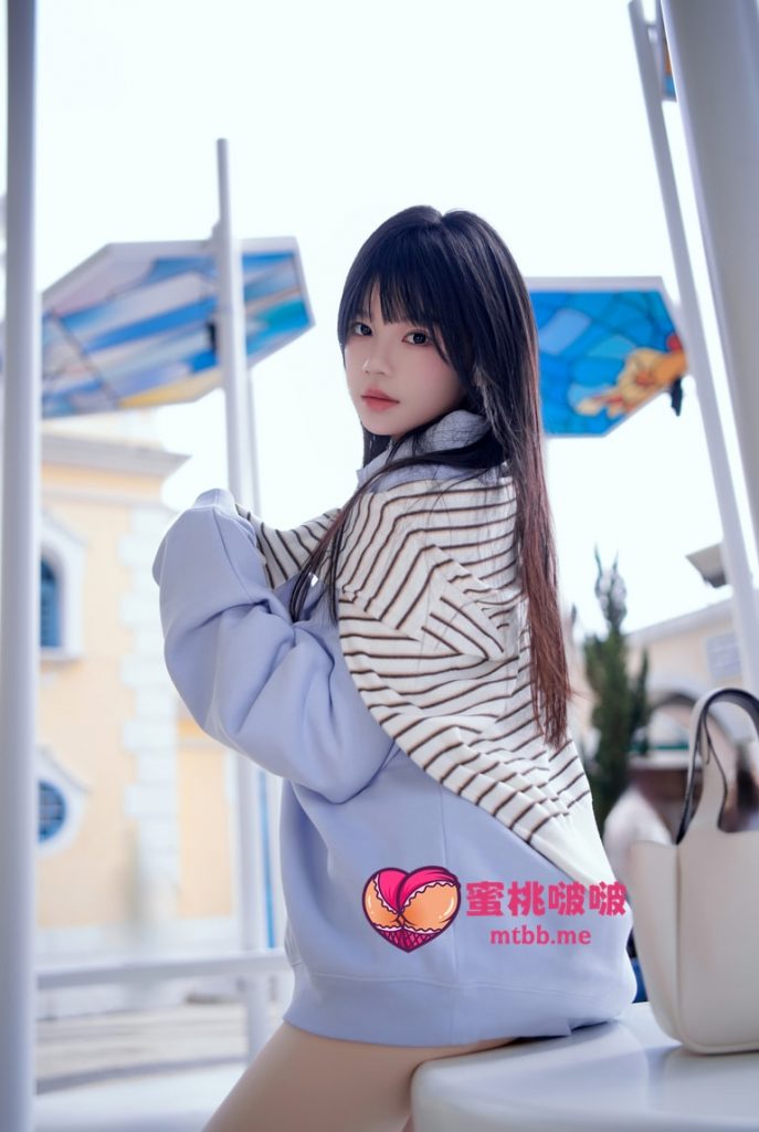 桜桃喵 – NO.217 蓝 [20P-356MB]-蜜桃啵啵