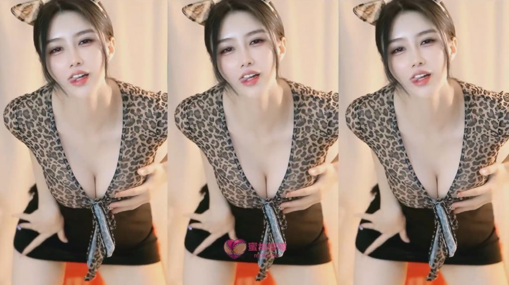 图片[2]-【舞】网易CC-白妖妖-尤物御姐大尺露脸定制 丁字紧勒[6V-1.39GB]-蜜桃啵啵