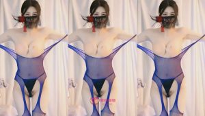 【舞】网易CC-白妖妖-尤物御姐大尺露脸定制 丁字紧勒[6V-1.39GB]-蜜桃啵啵